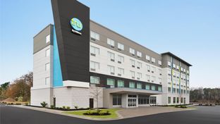 Tru by Hilton Greenville Woodruff Road
