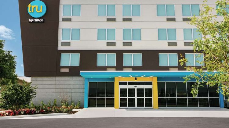 Tru by Hilton Sebring Exterior