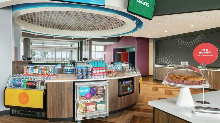Tru by Hilton Sebring Restaurant