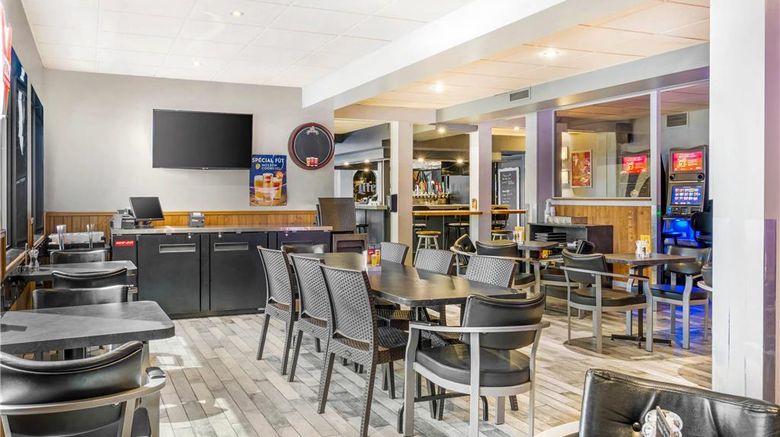 <b>Rodeway Inn Gaspe Restaurant</b>. Images powered by <a href="https://iceportal.shijigroup.com/" title="IcePortal" target="_blank">IcePortal</a>.
