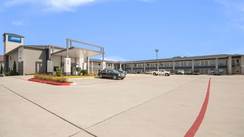 <b>Americas Best Value Inn & Stes - I610 Exterior</b>. Images powered by <a href="https://iceportal.shijigroup.com/" title="IcePortal" target="_blank">IcePortal</a>.