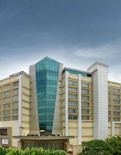 Mahagun Sarovar Portico