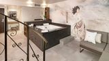The Rushmore Hotel & Ste BW Premier Coll Suite