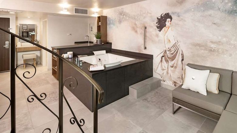 <b>The Rushmore Hotel & Ste BW Premier Coll Suite</b>. Images powered by <a href="https://iceportal.shijigroup.com/" title="IcePortal" target="_blank">IcePortal</a>.