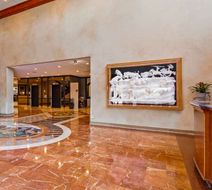 The Rushmore Hotel & Ste BW Premier Coll Lobby