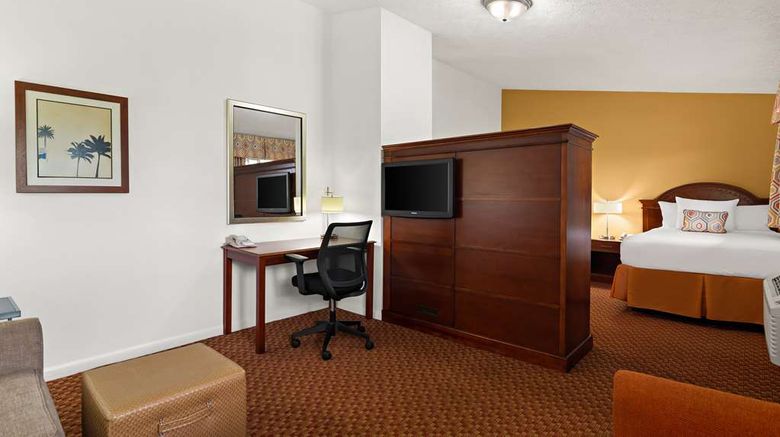 <b>Best Western Port St. Lucie Room</b>. Images powered by <a href="https://iceportal.shijigroup.com/" title="IcePortal" target="_blank">IcePortal</a>.