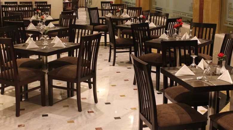 <b>Golden Tulip Shakreen Hotel Restaurant</b>. Images powered by <a href="https://iceportal.shijigroup.com/" title="IcePortal" target="_blank">IcePortal</a>.