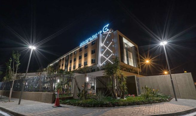 Golden Tulip Royaume Exterior