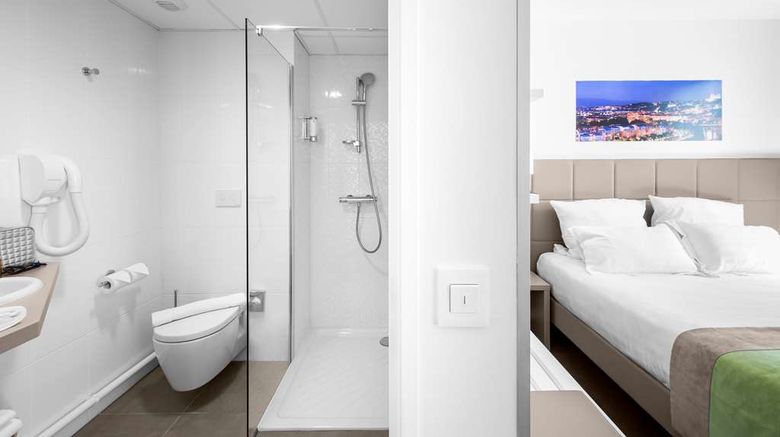 <b>Kyraid Lyon Est Stadium Eurexpo Room</b>. Images powered by <a href="https://iceportal.shijigroup.com/" title="IcePortal" target="_blank">IcePortal</a>.