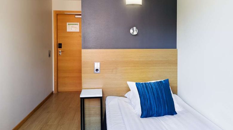 <b>Sure Hotel by Best Western Allen Room</b>. Images powered by <a href="https://iceportal.shijigroup.com/" title="IcePortal" target="_blank">IcePortal</a>.