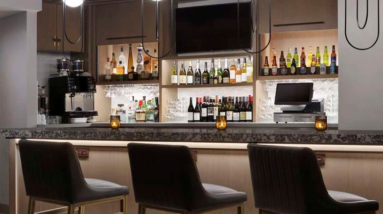 Hyatt Place Santa Barbara Lobby