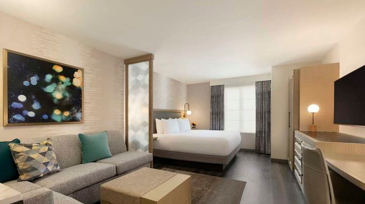 Hyatt Place Santa Barbara Room