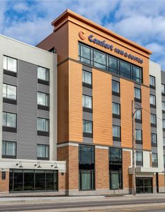 Comfort Inn & Suites Pittsburgh Northshore