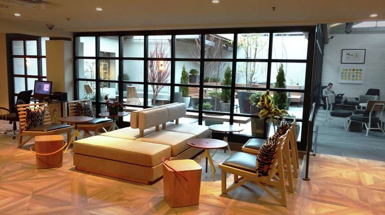 Freepoint Hotel, a Tapestry Hotel Lobby