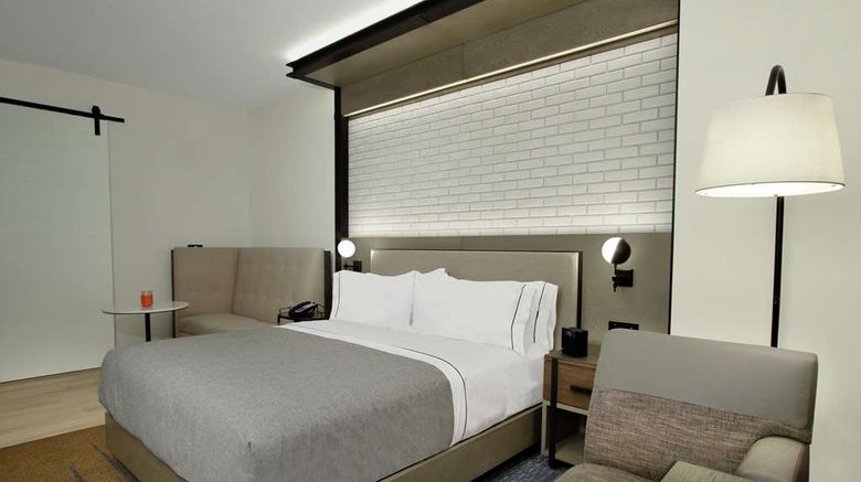 <b>Canopy By Hilton Columbus Downtown Room</b>. Images powered by <a href="https://iceportal.shijigroup.com/" title="IcePortal" target="_blank">IcePortal</a>.