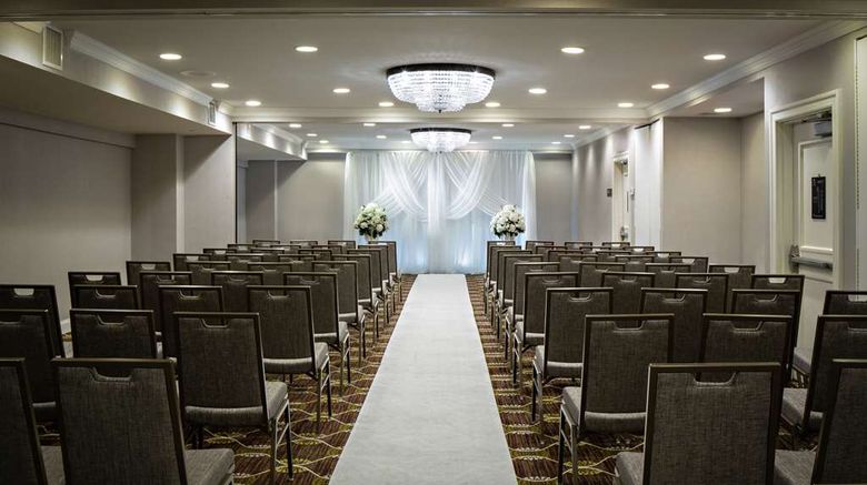 <b>DoubleTree by Hilton Fairfield Hotel Meeting</b>. Images powered by <a href="https://iceportal.shijigroup.com/" title="IcePortal" target="_blank">IcePortal</a>.