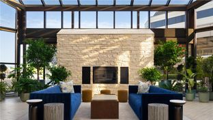 DoubleTree by Hilton Fairfield Hotel