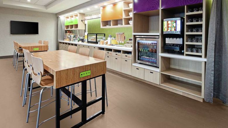 <b>Home2 Suites Alameda Oakland Airport Restaurant</b>. Images powered by <a href="https://iceportal.shijigroup.com/" title="IcePortal" target="_blank">IcePortal</a>.