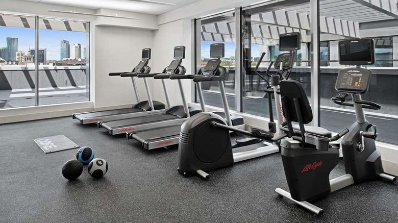 <b>Hilton Garden Inn Vilnius City Centre Health</b>. Images powered by <a href="https://iceportal.shijigroup.com/" title="IcePortal" target="_blank">IcePortal</a>.