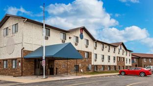 Econo Lodge Inn & Suites, Auburn