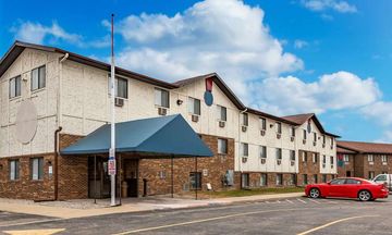 Econo Lodge Inn & Suites, Auburn