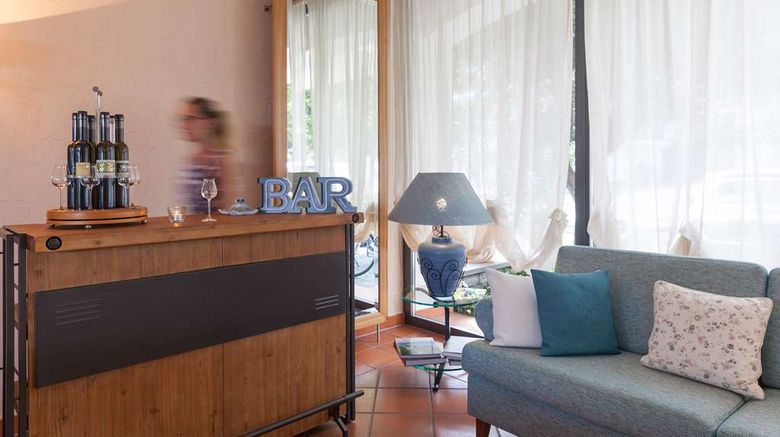 <b>Boutique Hotel Remorino Restaurant</b>. Images powered by <a href="https://iceportal.shijigroup.com/" title="IcePortal" target="_blank">IcePortal</a>.
