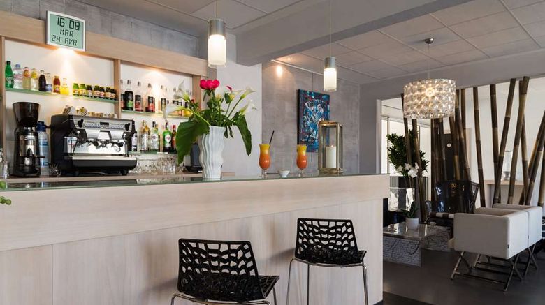<b>Hotel The Originals Le Neptune Restaurant</b>. Images powered by <a href="https://iceportal.shijigroup.com/" title="IcePortal" target="_blank">IcePortal</a>.