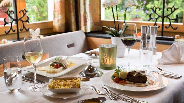 Hotel The Originals Kirchbuehl Restaurant