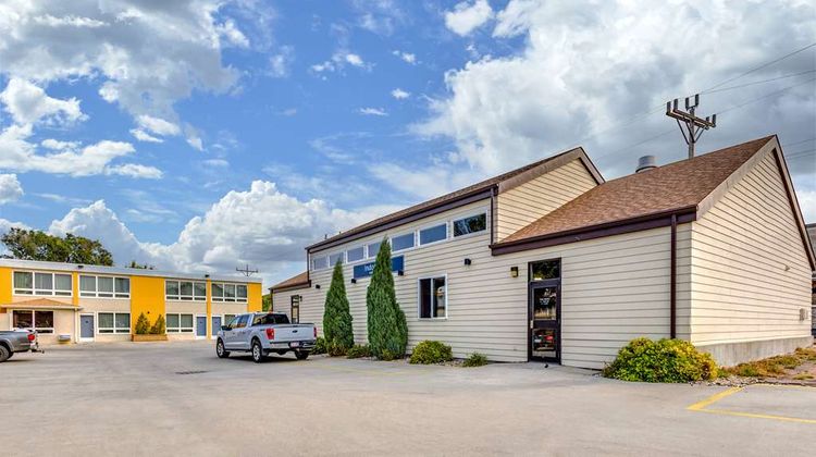 Best Western Lee's Motor Inn Exterior