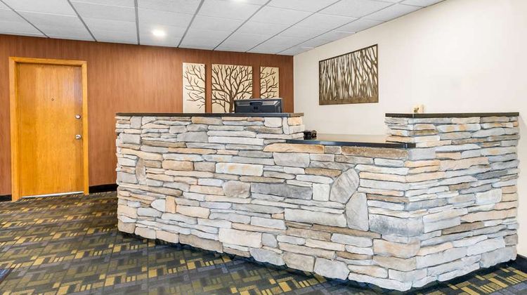 Best Western Lee's Motor Inn Lobby
