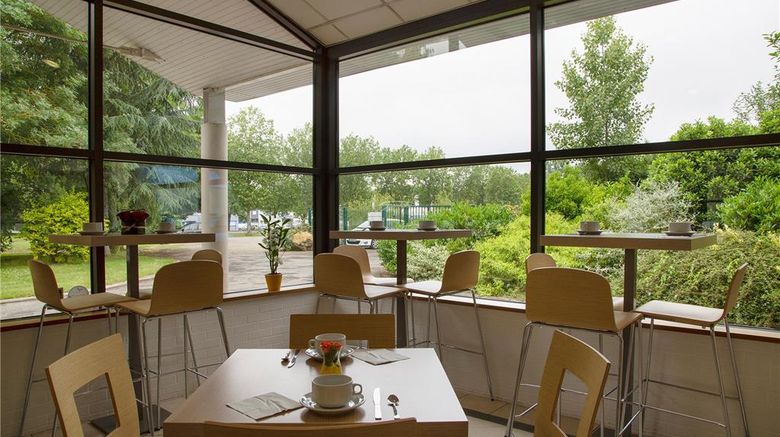 <b>Hotel de l'Europe Restaurant</b>. Images powered by <a href="https://iceportal.shijigroup.com/" title="IcePortal" target="_blank">IcePortal</a>.