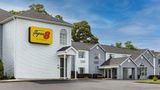 Super 8 by Wyndham Pensacola Exterior