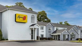 Super 8 by Wyndham Pensacola