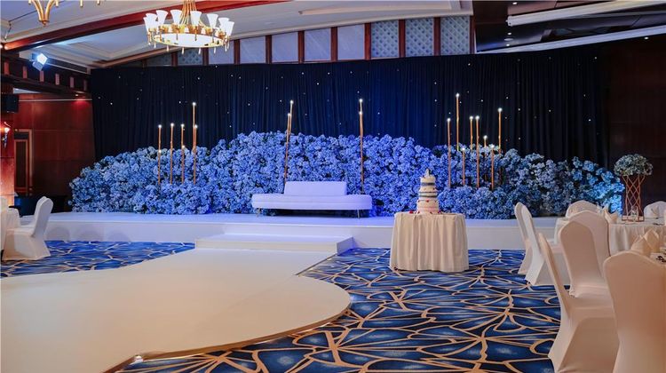 Radisson Blu Hotel & Resort Al Ain Ballroom