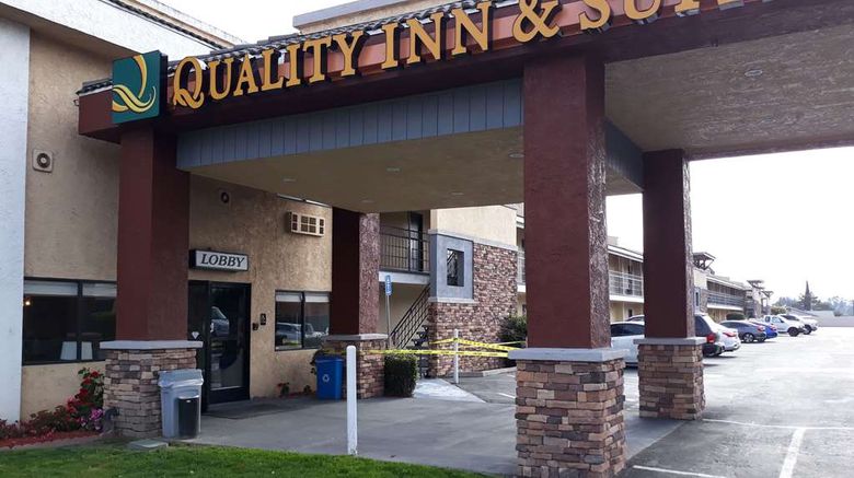 <b>Quality Inn & Suites El Cajon Exterior</b>. Images powered by <a href="https://iceportal.shijigroup.com/" title="IcePortal" target="_blank">IcePortal</a>.