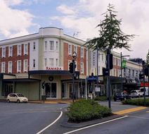 Ramada By Wyndham Hamilton City Center Exterior