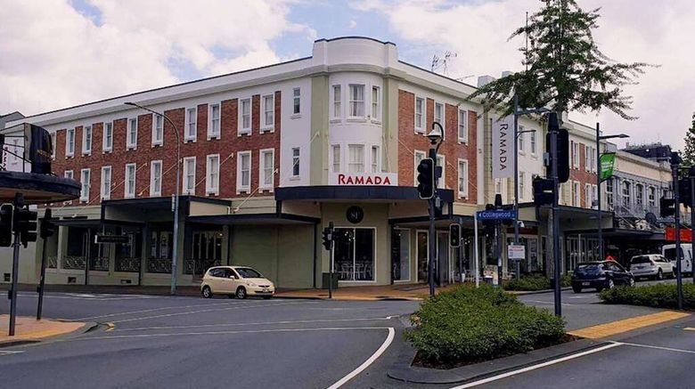 <b>Ramada By Wyndham Hamilton City Center Exterior</b>. Images powered by <a href="https://iceportal.shijigroup.com/" title="IcePortal" target="_blank">IcePortal</a>.