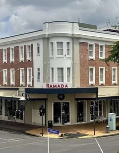 Ramada By Wyndham Hamilton City Center