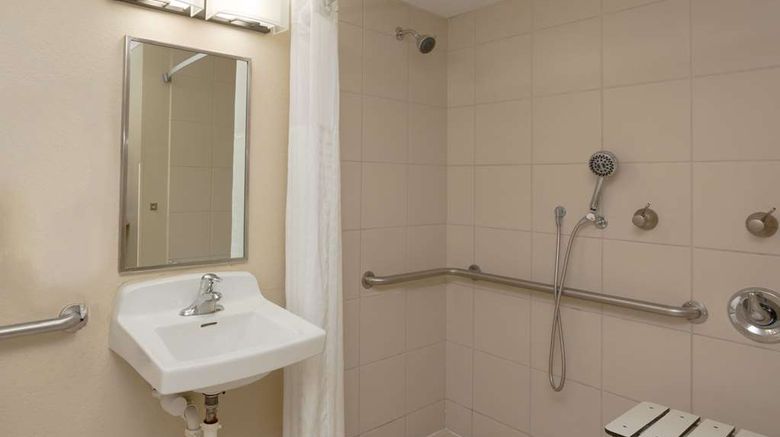 <b>Baymont Bonita Springs North Naples Room</b>. Images powered by <a href="https://iceportal.shijigroup.com/" title="IcePortal" target="_blank">IcePortal</a>.