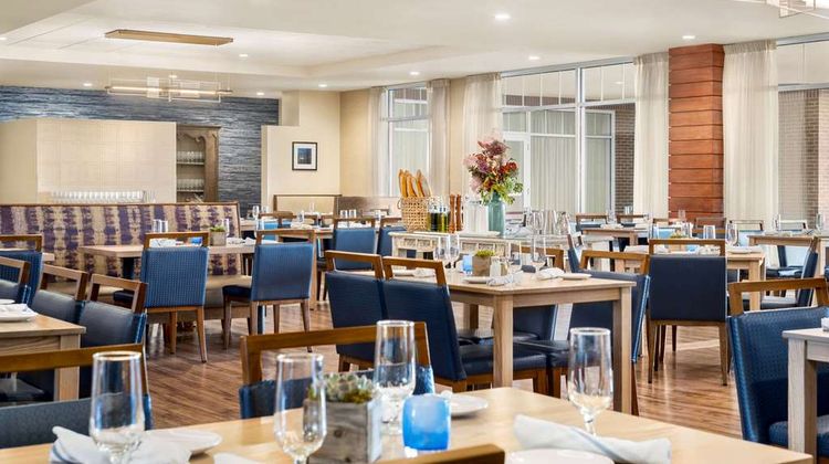 Wyndham Newport Hotel at Atlantic Resort Restaurant