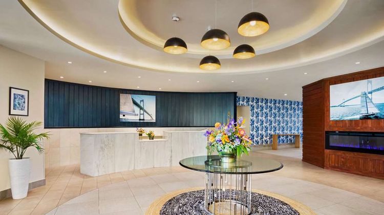 Wyndham Newport Hotel at Atlantic Resort Lobby