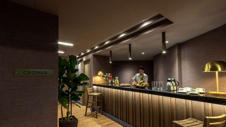 <b>Wyndham Grand Crete Mirabello Bay Lobby</b>. Images powered by <a href="https://iceportal.shijigroup.com/" title="IcePortal" target="_blank">IcePortal</a>.