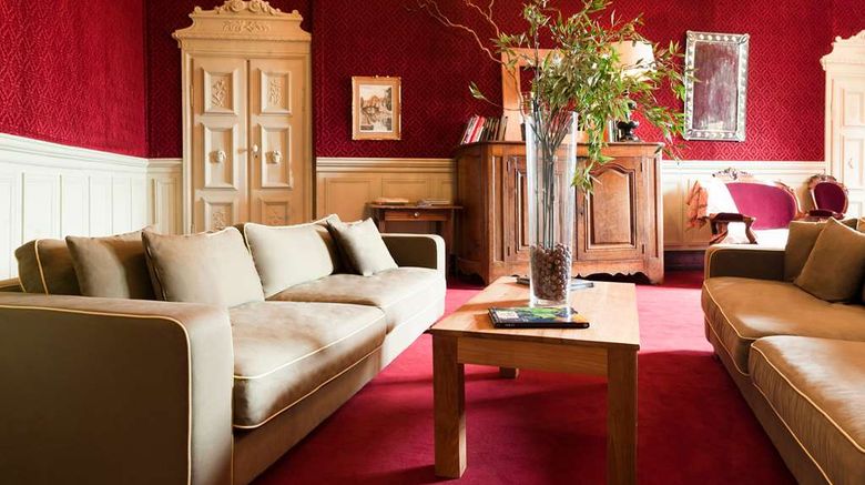 <b>The Originals Chateau de Perreux Ballroom</b>. Images powered by <a href="https://iceportal.shijigroup.com/" title="IcePortal" target="_blank">IcePortal</a>.