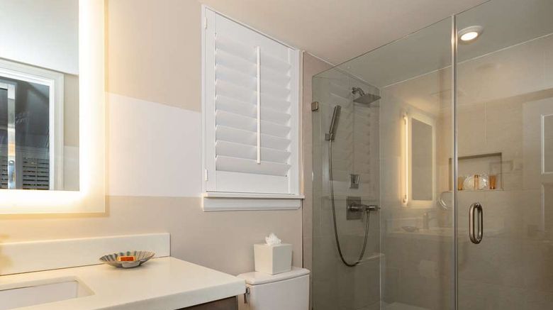 <b>Crane's Beach House Boutique Hotel Suite</b>. Images powered by <a href="https://iceportal.shijigroup.com/" title="IcePortal" target="_blank">IcePortal</a>.
