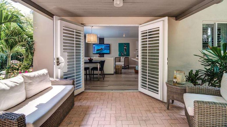 <b>Crane's Beach House Boutique Hotel Suite</b>. Images powered by <a href="https://iceportal.shijigroup.com/" title="IcePortal" target="_blank">IcePortal</a>.