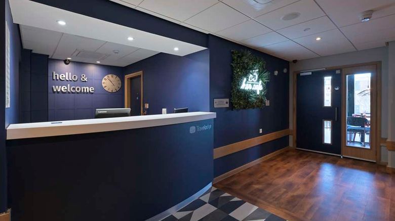 <b>Travelodge Ashford Town Centre Lobby</b>. Images powered by <a href="https://iceportal.shijigroup.com/" title="IcePortal" target="_blank">IcePortal</a>.