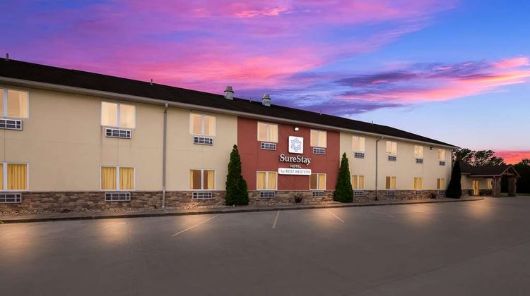 SureStay Hotel by Best Western Exterior