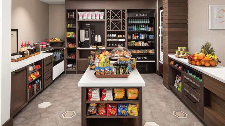 <b>Hilton Garden Inn Sacramento Arpt Natoma Restaurant</b>. Images powered by <a href="https://iceportal.shijigroup.com/" title="IcePortal" target="_blank">IcePortal</a>.