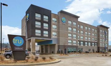 Tru by Hilton Oxford