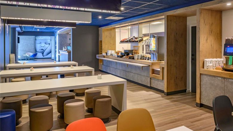 <b>Ibis Budget Saint Etienne Centre Gare Exterior</b>. Images powered by <a href="https://iceportal.shijigroup.com/" title="IcePortal" target="_blank">IcePortal</a>.